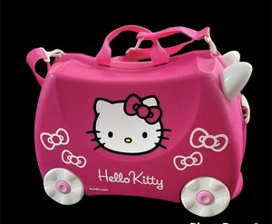 hello kitty trunki