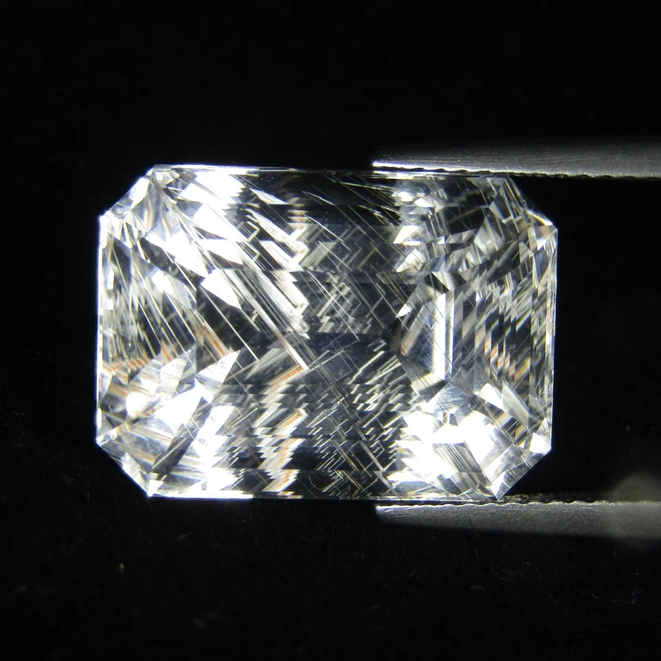 24,85 quilates raro natural increíble topacio blanco corte esmeralda con gema de aguja "VDO" Foto 2 de 4