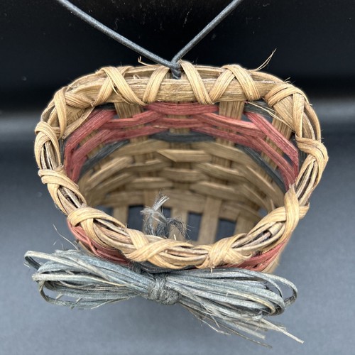 Vintage Wall Hanging Basket with Metal Heart Handmade Woven - Picture 5 of 8