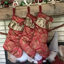 1 2012 Villa Bacci Christmas stocking gold Burgundy Red Wine Ruffled