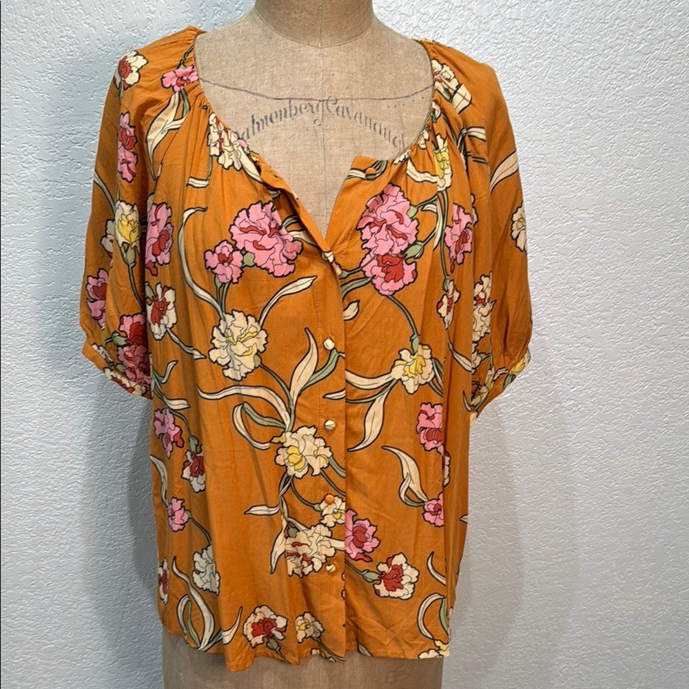 DR2 Orange Floral with Pink White Accents Short Sleeve Blouse Size Medium NWT