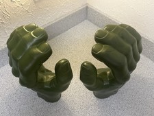 Marvel Incredible Hulk Foam Hand Gloves Hasbro
