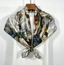 16 Momme Twill Silk Shawl Bandana white flower Print Neckerchief 35'' Scarf wrap
