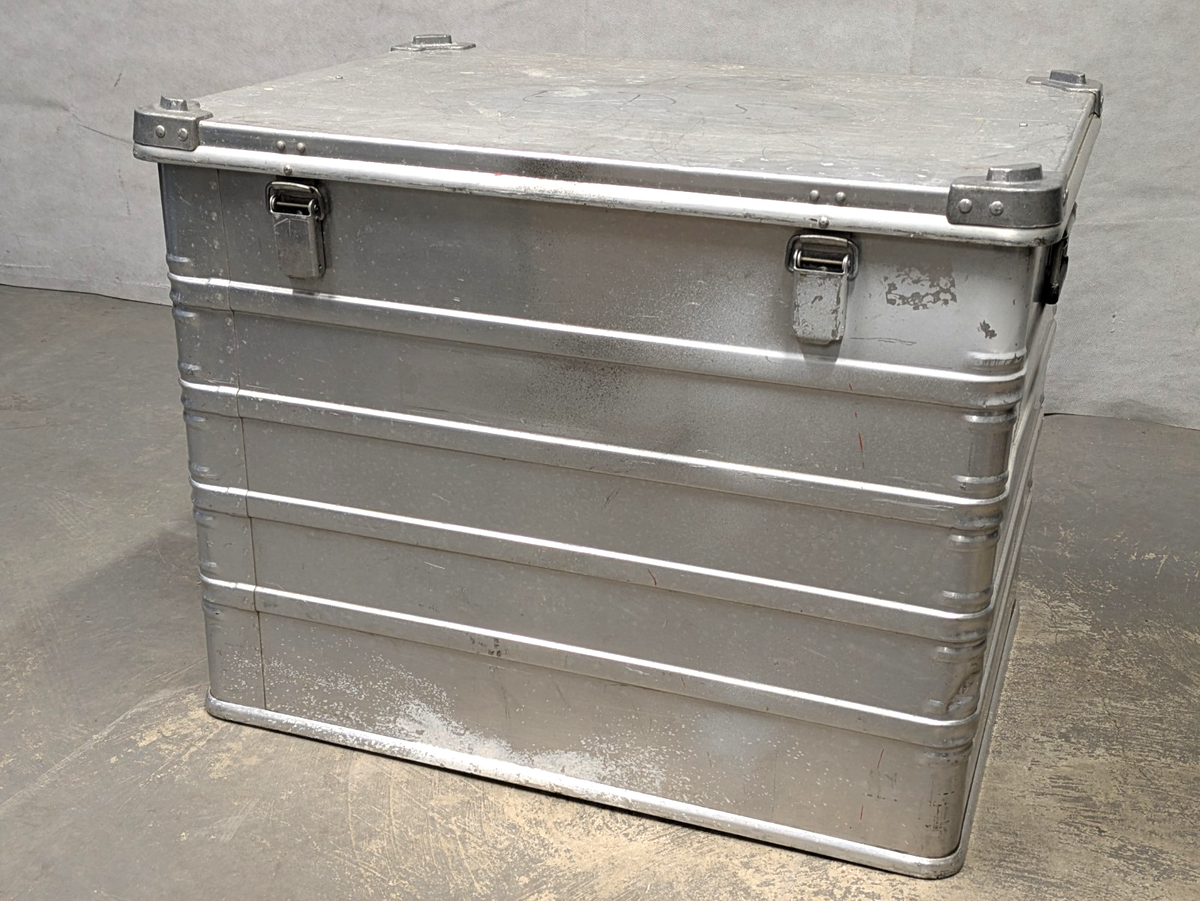 British Army - Military - Zarges Lockable Aluminium Flight Storage
