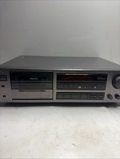 JVC TD-R441 auto-reverse cassette deck player...