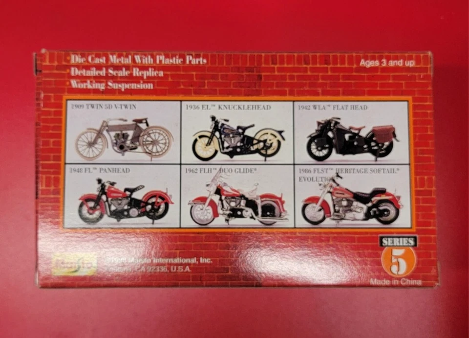 Maisto 1986 Harley-Davidson FLST Heritage Softail Evolution Die Cast 1:18 Scale - Image 3 of 4
