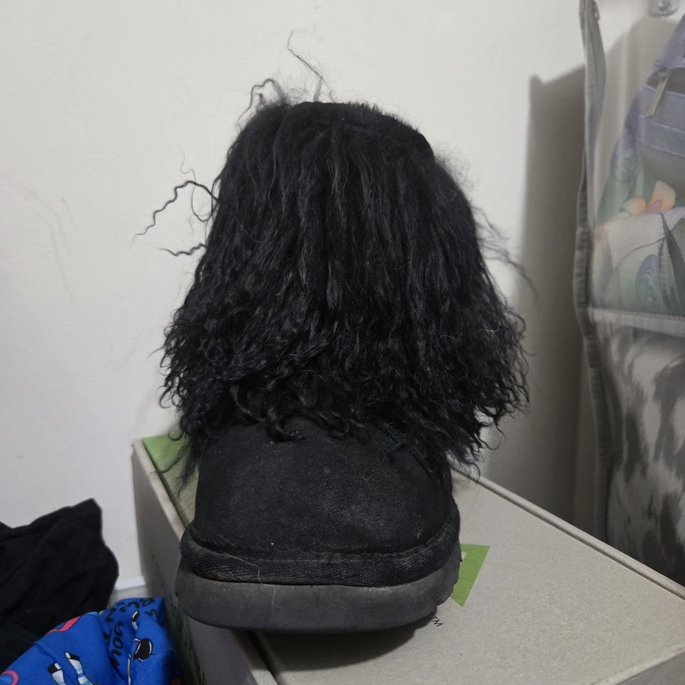 UGG Mongolian Sheepskin Cuff Short Boots 9 SKI APRES FURRY GORGEOUS RARE FUR FUN - Image 3 of 4