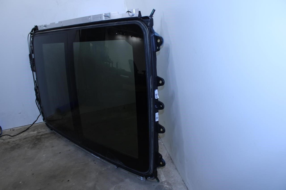 2018-2024 GMC Terrain Denali Roof Panoramic Sunroof Assembly