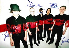 Maximo Park full signed 8x12 inch photo autographs Maximo Park full signed 8x12 inch photo autographs