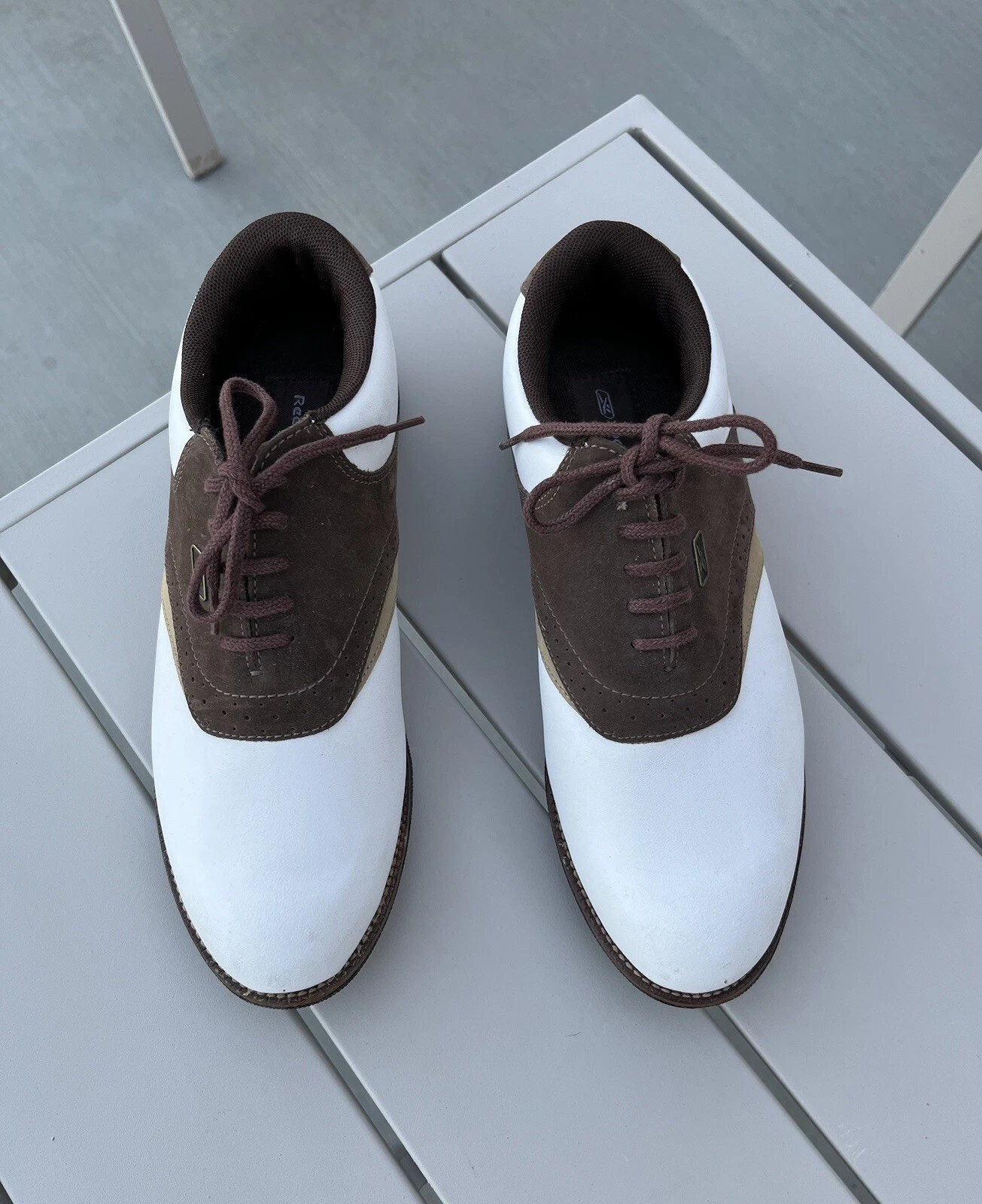 Scarpe da golf Reebok da donna taglia 8 marrone bianco