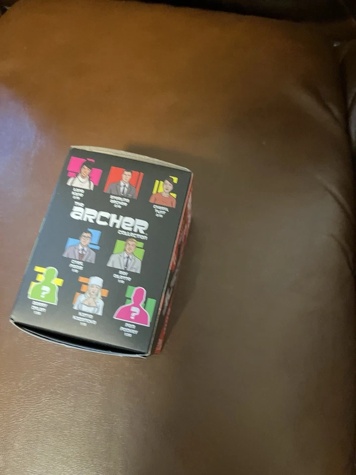 Mini figuras de vinilo Titans The Archer Collection caja ciega 2017 precintadas Foto 4 de 4