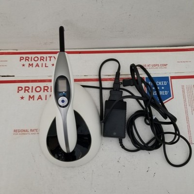 Ivoclar Vivadent Polywave Bluephase G2 Dental Curing Light - FOR PARTS READ