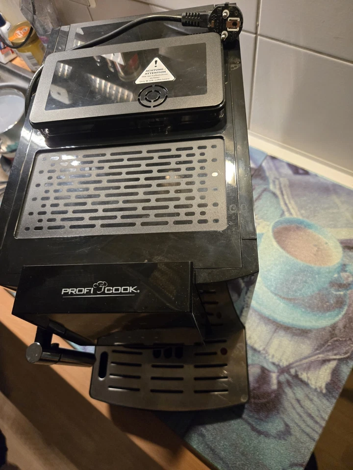 Cafetera ProfiCook PC-KAV 1281 negra, 20 bar, One Touch - Imagen 4 de 4