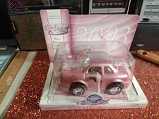 Vintage 2003 The Chevron Cars Special Edition Hope Breast Cancer Awareness NEW