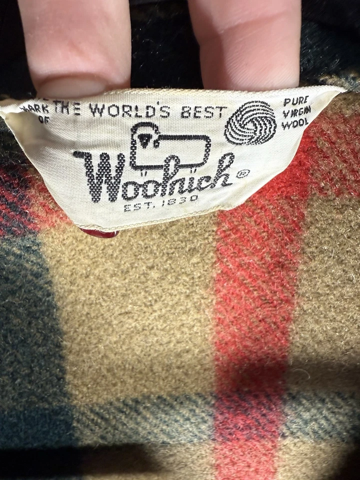 Woolrich Mackinaw Plaid Wool Coat 38 Tan Green Red 60-70s Vintage Workwear READ - Image 3 of 4