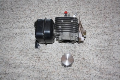Kolben und Zylinder für McCulloch Mac 542E, California 42cc, Auspuff, Anbauteile