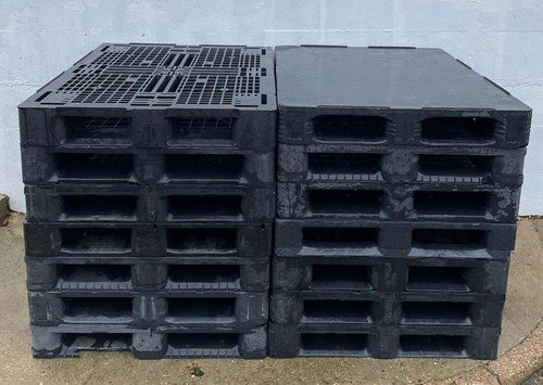 14 x Black Plastic Standard Pallets 1200 x 1000 x 160mm Heavy Duty ...