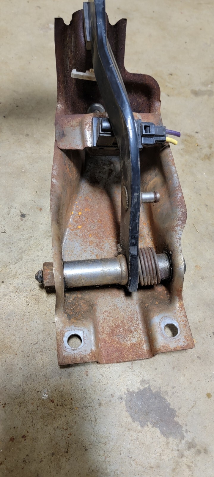 8894 OBS Chevy GMC C/K C1500 K1500 2500 CLUTCH PEDAL 4 5 Speed Manual