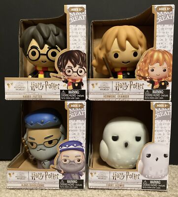 Harry Potter Wizarding World 4  Figures Set Harry Hermione Hedwig Dumbledore