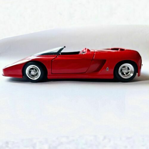 Revell 1/18 Scale Diecast 101022H - Mercedes Benz 500SL - Silver