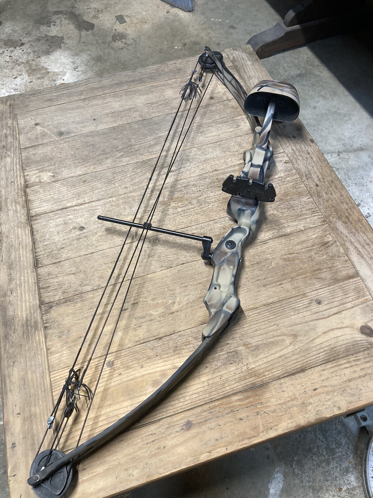 Vintage Bear whitetail 2 compound bow with bear quiver eBay