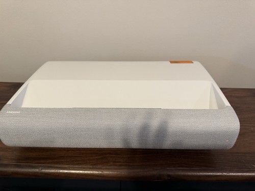 Samsung The Premiere LSP9T 4K Smart Triple Laser Projector SP-LSP9TFAXZA - Picture 5 of 15