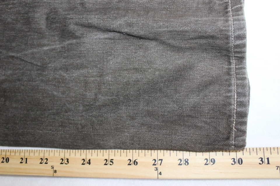 Pantalones de mezclilla para hombre Levi's 505 talla 34x32 marrón calce regular desgastados Foto 2 de 4