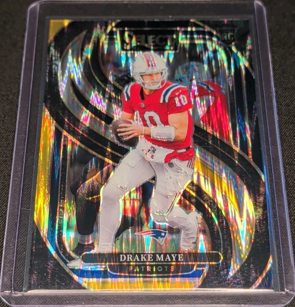 2024 Panini Select - Premier Level Drake Maye #113 Black & Gold Shock Prizm (RC)