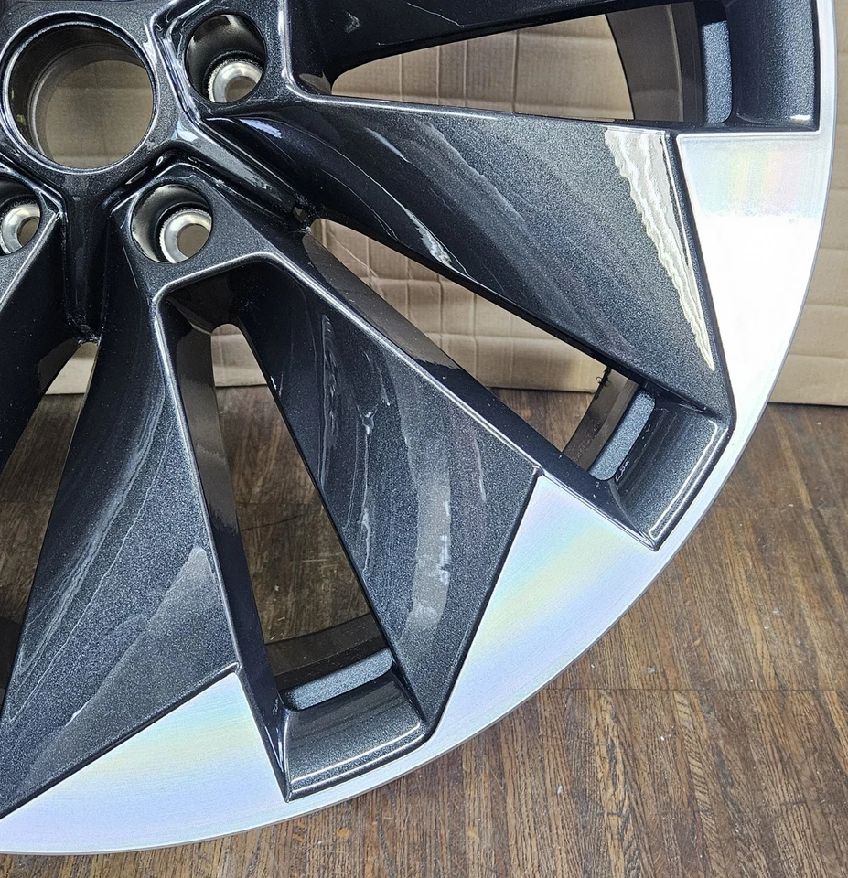 1 original Skoda Enjaq Elroq 21 Zoll Alufelge 8,5x21 ET40, 5LA601025BL anthrazit - Bild 4 von 4