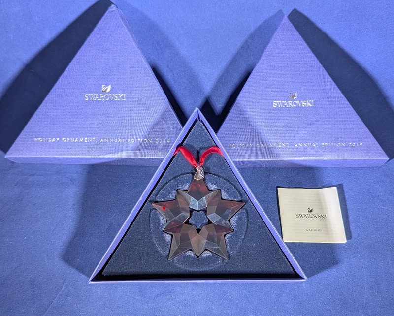 Swarovski Crystal Star Red HOLIDAY ORNAMENT AE 2019 #5476021
