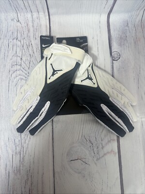 NWT Nike Jordan Superbad Crucial Catch Football Gloves XXL Black/White RARE!