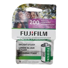 Fujifilm 200 ISO 35mm Format Color Negative Film 36 Exposure Roll - Box Damaged!