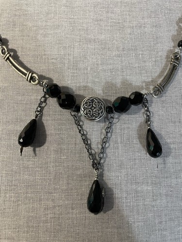 Celtic Knot W/ Vintage Jet Glass, Handmade Necklace With Pewter Accents, OOAK - Picture 3 of 17