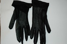Lady's Vintage Black Evening Gloves SM Pre- 1950