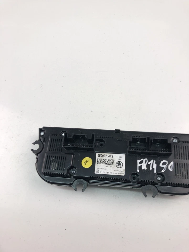 Centralina Climatizzatore Skoda Octavia III Combi 5E5 5E0907044S 2016 24604502 - Immagine 3 di 4