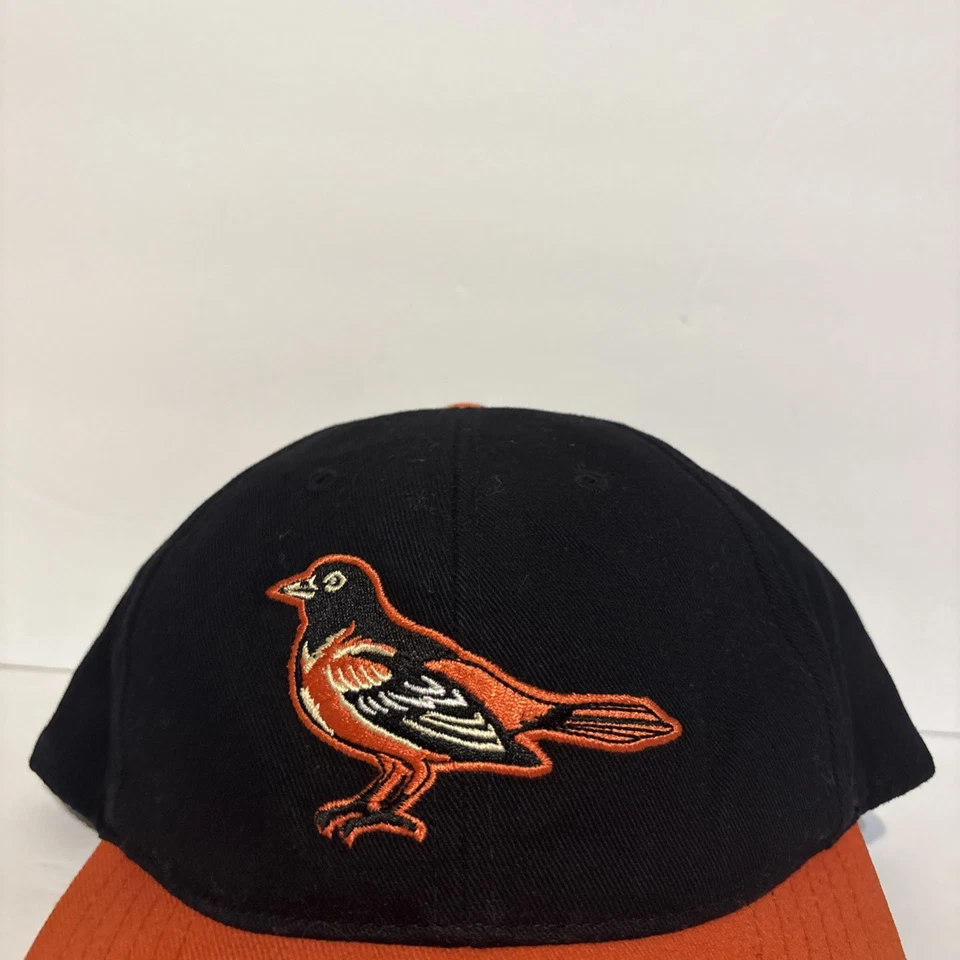 Sombrero ajustable bordado vintage de los Orioles de Baltimore negro y naranja Foto 2 de 4