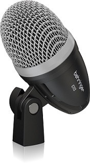 Behringer C112 - Dynamisches Mikrofon für Bassdrum
