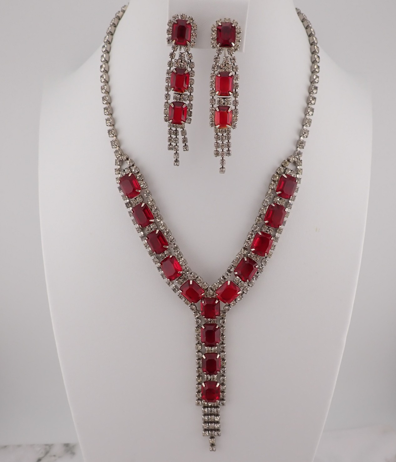 VTG Dramatic Red Clear Rhinestone Dangle Silver T… - image 1