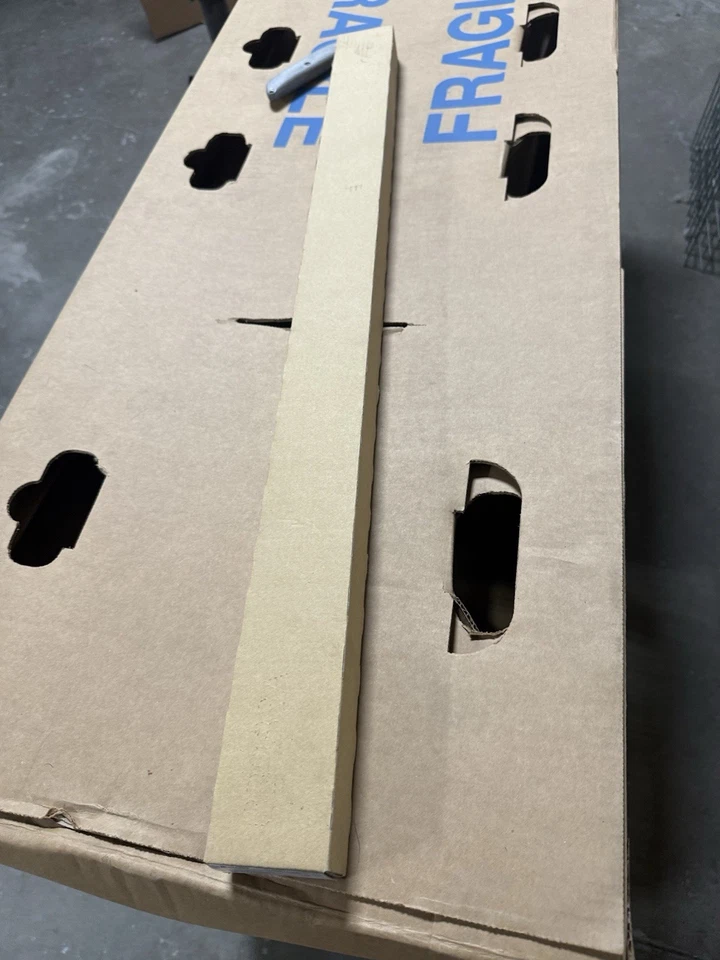 Subaru Legacy/Outback 2020-2025 puerta delantera izquierda cinturón moldura nuevo OEM 61280AN011 Foto 2 de 4