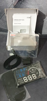 Lescars OBD Display: Head-up-Display HUD-55C für OBD2-Anschluss