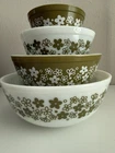 Vintage Pyrex Spring Blossom/Crazy Daisy Nesting Mixing Bowl Set 401-404 Green