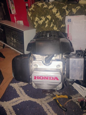 #ad Honda GCV 160cc 4 Stroke Gasoline Engine Used Half Season Vertical Shaft $300.00