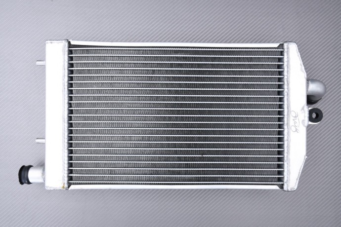 Radiateur eau racing Kawasaki Vulcan 1700 pour stopper la surchauffe des VN1700