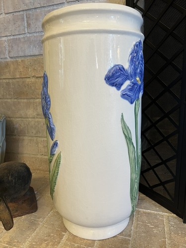 Vtg Majolica Ancora, Italy Hand Painted Blue Iris Floral Ceramic Umbrella Stand - Picture 3 of 13