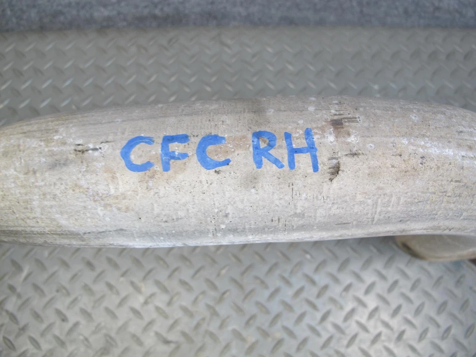 2000 CHEVROLET CORVETTE C5 REAR RIGHT EXHAUST MUFFLER 10406504 OEM - Image 2 of 4