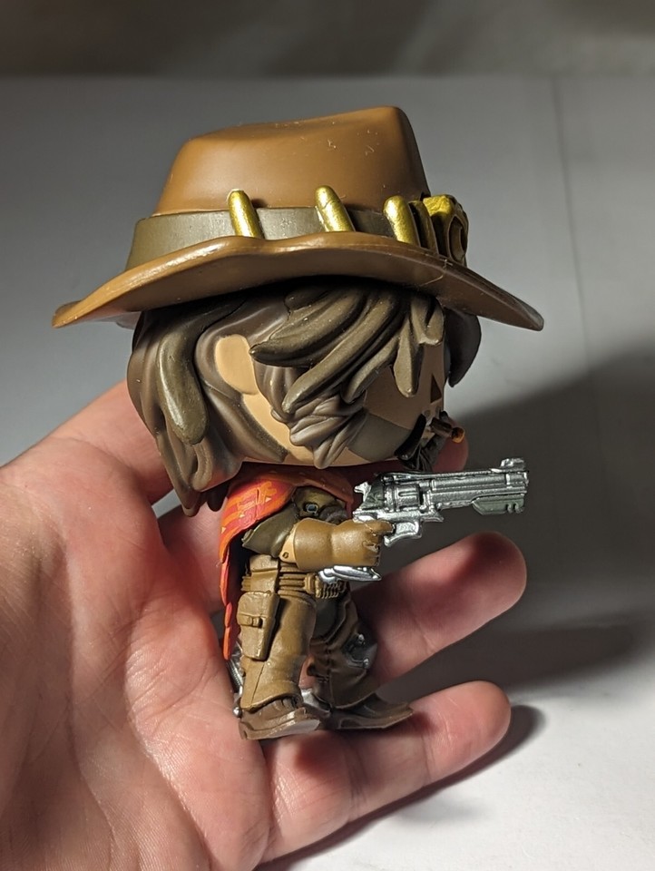 Funko Pop ! Figurine vinyle Overwatch McCree 182 jouet jeux vidéo