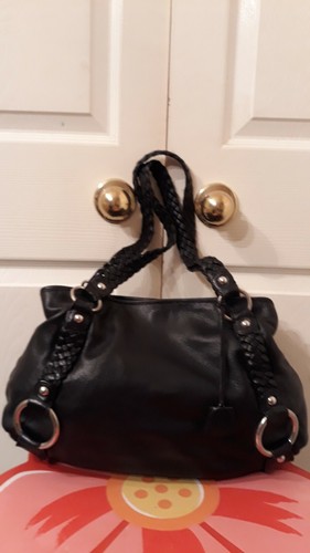 Banana republic Handbag. Condition is Very Good.