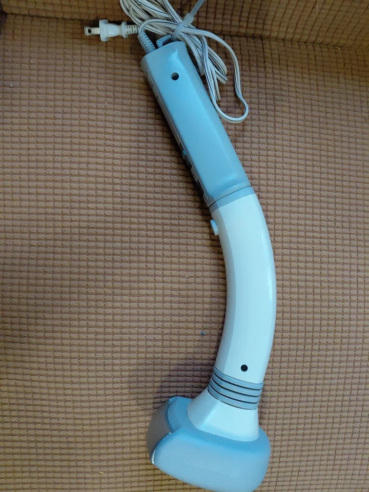 MASAJEADOR PANASONIC ALCANCE FÁCIL EV247 VELOCIDAD VARIABLE + EXTENSOR DE CALOR 14W MUY BONITO Foto 2 de 4