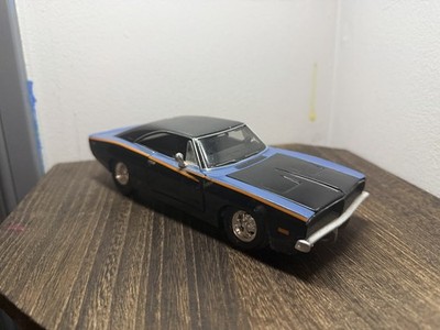 1/25 MAISTO NEED FOR SPEED UNDERCOVER 1969 DODGE CHARGER R/T- Asis See Pics