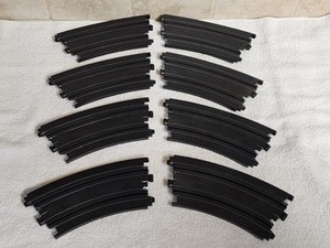 AURORA TOMY HO SCALE 9" R BANKED TRACK 1/8 CIRCLE 503351 LOT OF 8 SLOT CAR TRACK